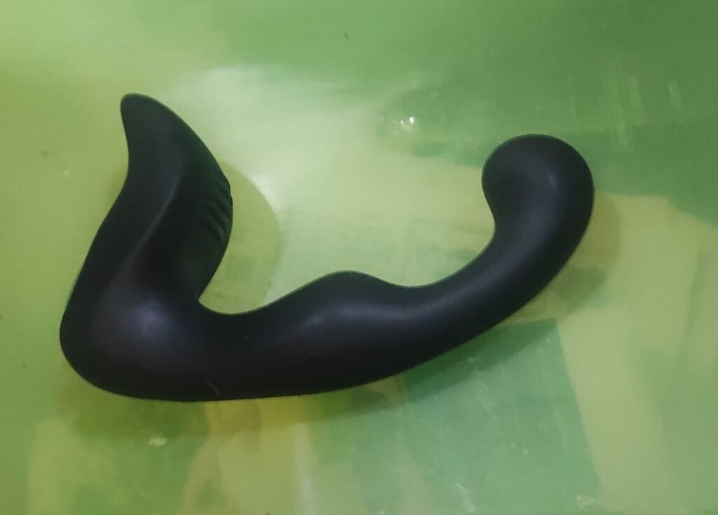 動かなくなったシリコン製バイブの写真